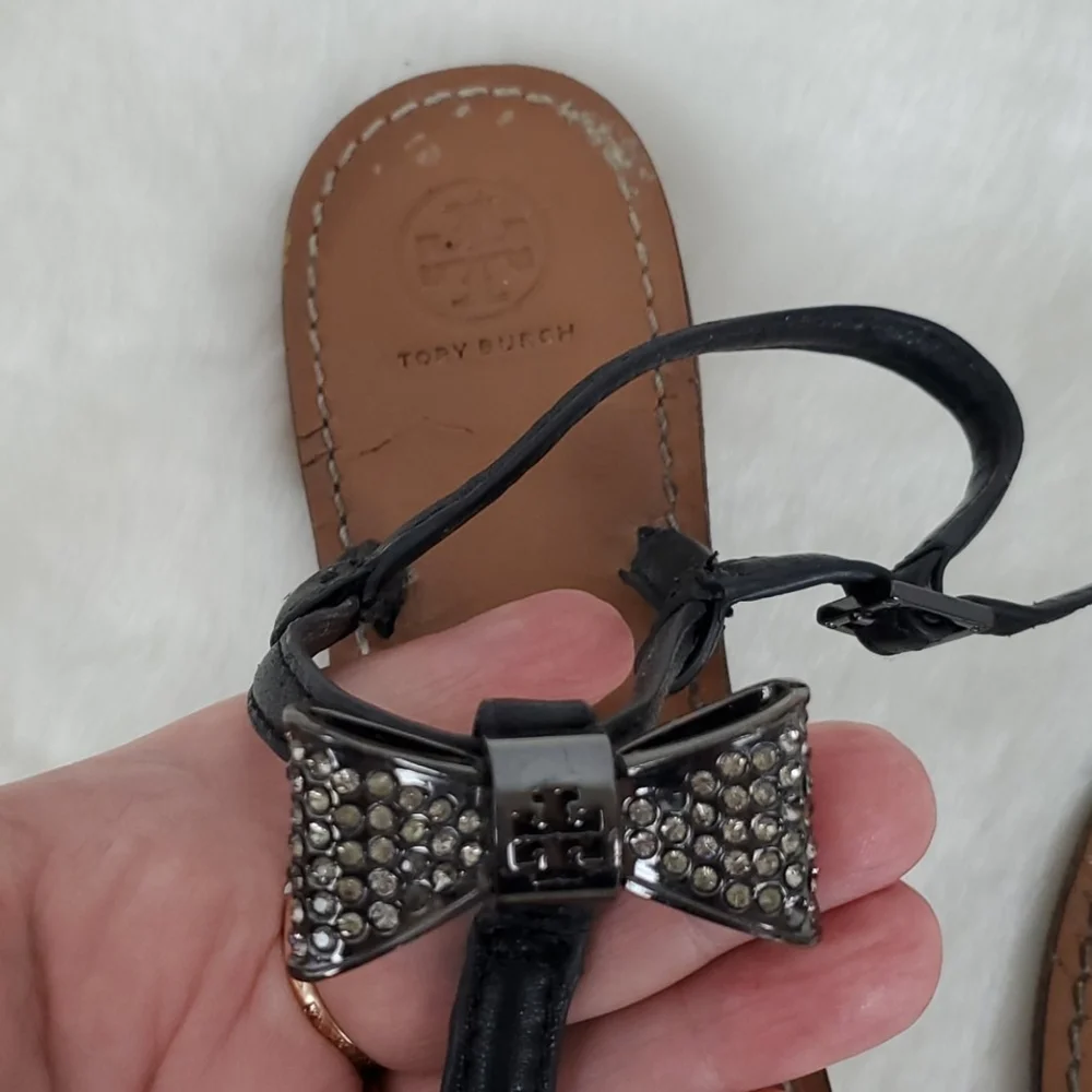 Tory Burch used look